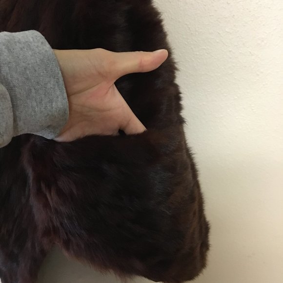 Vintage Fur Salon Striplings Dark Brown Rabbit Fur Cape Shawl cover Formal party - Picture 8 of 14